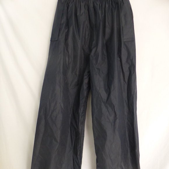 WATERPROOF RAIN PANTS, men's medium, wipe clean